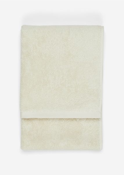 Handdoeken Home Modeblog Oatmeal Handdoek Model Timeless Gemaakt Van Organisch Badstof Katoen
